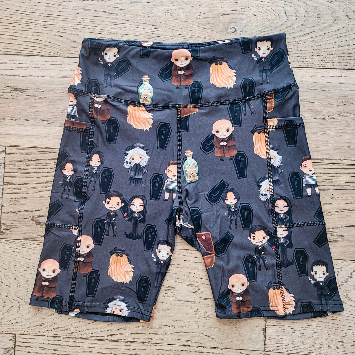 Spooky Family (Exclusive) Pocket Biker Shorts - High-quality Handcrafted Vibrant Bike Shorts