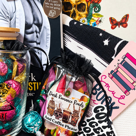 (🫦M+)Luxury Dark Romance Book Box - spa, jewelry, books & toys! - Dark Romance Crates
